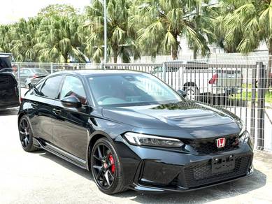 Honda Civic Type R TYPE R in Jalan Kuching, KUL