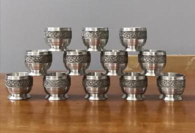 Selangor Pewter PATA 86 egg holder 12