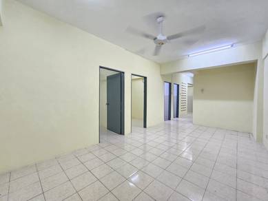 Apartment For Sale in Kantan Court
