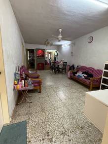 Apartment For Sale in Taman Kampar