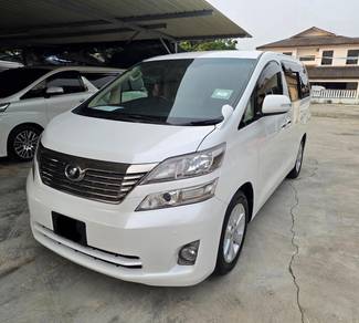 Toyota Vellfire V in Muar, JHR