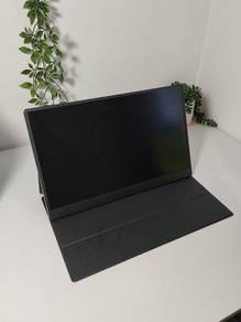 Monitor 15 Inci