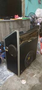 Speaker custom Leather