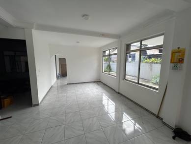 Semi-Detached House For Sale in Kuching,SWK