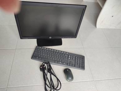 HP Compaq LE2002x,Logitech Wireless Keyboard Mouse