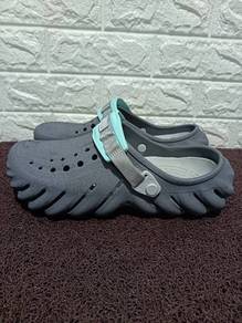 uk8.5 Crocs Echo Clog