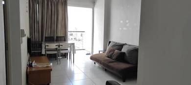 Condominium For Rent in Elit Heights @ Bayan City