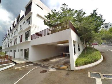 Zero-Lot Bungalow For Sale in Puchong,SGR