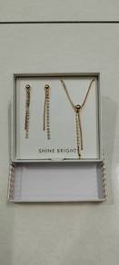 Lovisa Earrings and Necklace