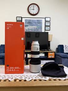 Sony FE 200-600mm F5.6-6.3 G OSS Lens