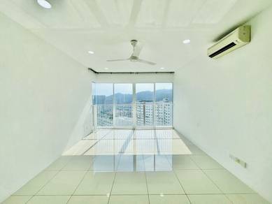 Condominium For Sale in The Clovers