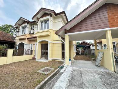 Semi-Detached House For Sale in Puncak Alam,SGR
