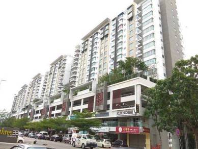 Condominium For Auction in First Residence