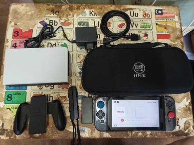 Nintendo Switch V1 come with Free Accessory
