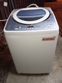 Mesin basuh automatik inverter Toshiba 14kg