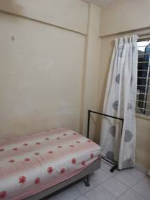 Room in Kota Damansara, SGR