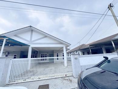 Semi-Detached House For Sale in Batu Pahat,JHR