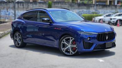 Maserati Levante S GRANSPORT in Cheras, SGR