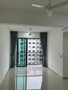 Condominium For Rent in Ideal Venice Residency