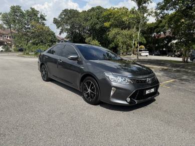 Toyota Camry HYBRID in Shah Alam, SGR