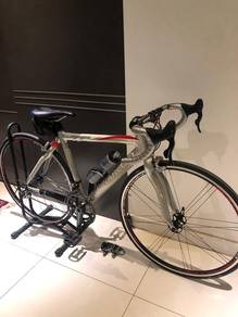 Pinarello Paris White Carbon Chorus Group Set Bike
