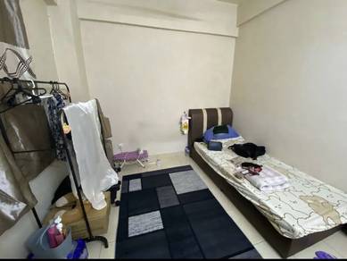 Room in Butterworth, PNG