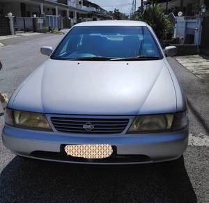 Nissan Sentra L in Ipoh, PRK