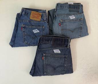 Levi’s Jeans sz 32 Combo:…