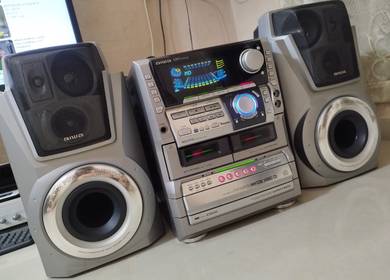 Aiwa CX-NKT9HR (japan)