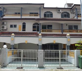 3-storey Terraced House For Sale in Ujong Pasir,MLK