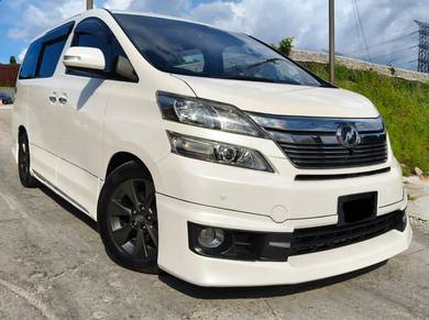 2011 Toyota Vellfire Z PLATINUM SELECTION