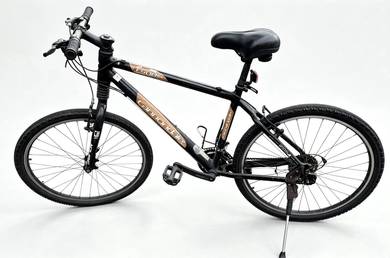 Lightweight Cannondale F500 Mountain Bike 26"