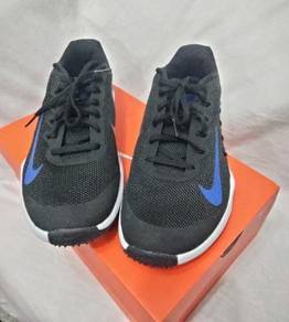 Nike Retaliation TR2 Sport Shoes