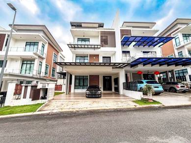 Semi-Detached House For Sale in Taman Melawati,KUL