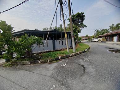 Terraced House For Sale in Sepang,SGR