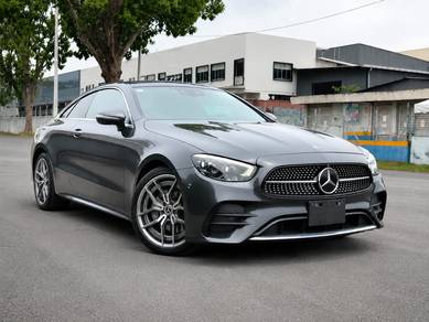 Mercedes Benz E300 300 COUPE AMG LINE in Kajang, SGR