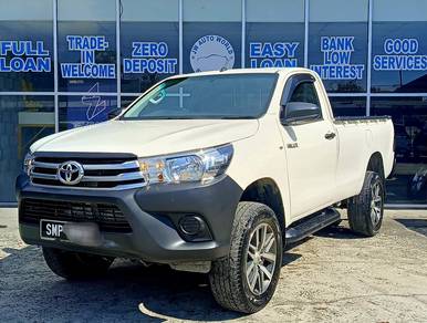 2024 Toyota Hilux MT