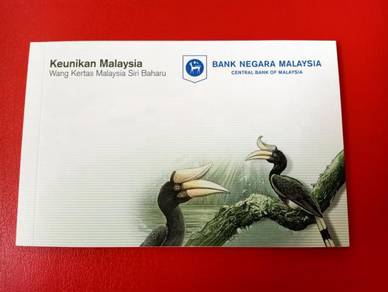 2011 First Prefix AA Banknote in folder RM1 & RM5