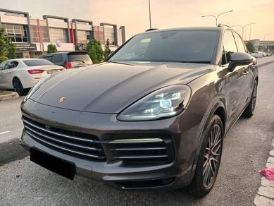 Porsche Cayenne BASE in Bandar Bukit Raja, SGR
