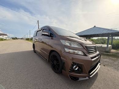 Toyota Vellfire V L-EDITION in Wakaf Baru, KTN