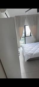 Service Residence For Rent in Majestic Maxim