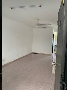 Condominium For Rent in Ken Rimba