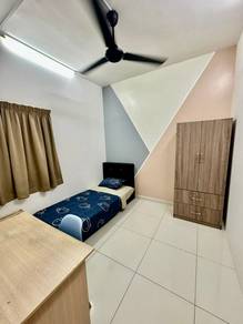 Service Residence For Rent in Suria Putra
