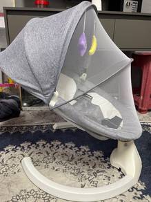Baby swing