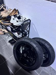 Rim origanal siap tayar untuk dijual