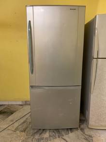 Refrigerator Peti Sejuk Fridge Ais Panasonic Big