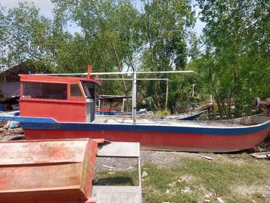 sampan beserta enjin