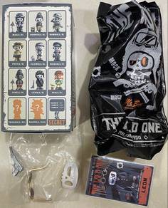 WTS Mr Bone The Wild One series LEON - seal