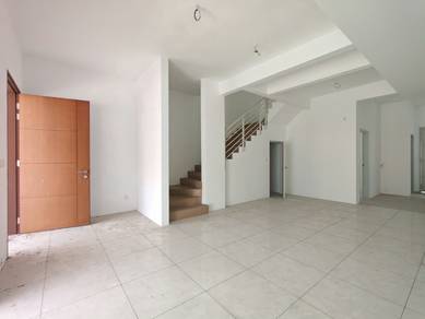 2-storey Terraced House For Sale in Simpang Ampat,PNG