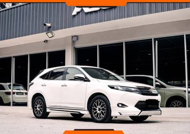 Toyota Harrier PREMIUM ADVANCE PACKAGE in Others, SGR